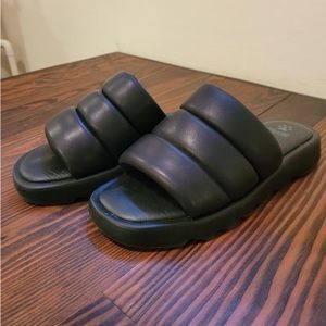 Gravity Pope - Black Leather Slides